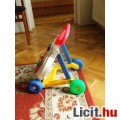 Fisher Price járássegítő kocsi