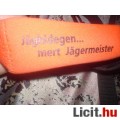 JAGERMEISTER ITALTARTÓ NYAKBA VAGY VÁLLRA AKASZTÓS 2-3 DL-ES