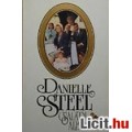 Eladó Danielle Steel: Családi album
