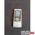 Eladó Sony Ericsson  t303 telefon  ,középső gomb nem működik , vodás..