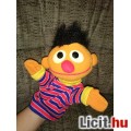 Sesame Street meséből Ernie kézbáb Elmo jóbarátja