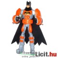 Batman figura - 15-16cmes páncélős Batman figura űtő akcióval - mesehős megjelenés mozgatható végtag