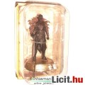 Gyűrűk Ura / Hobbit mini szobor - 9-10cmes Yazneg kardos Ork / Orc figura - Lord of the Rings figura