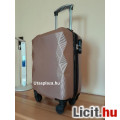 Eladó Bőrönd 40x30x20 Wizzair ingyenes poggyász méret