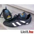 Eladó a képen látható Adidas foci csuka 46 méretben