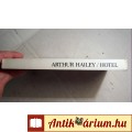 Hotel (Arthur Hailey) 1988 (Filmregény) foltmentes (5kép+tartalom)