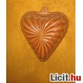 Szív alakú kerámia sütőforma