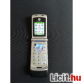 Eladó  Motorola W375 telefon eladó  Gombok nehezen működnek