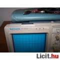 Tektronix 2430A 2 sugaras digitális tárolós oszcilloszkóp
