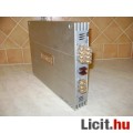 MAGNAT  RX44  1300 W erősítő