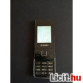 Eladó Samsung E2330B telefon eladó  Fehéren világít a kijelzője, hátlapja ni