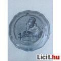Kerek falikép ónból 19 cm