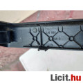VW Burkolati Elem (1J0881348C) sérült, bontott