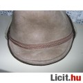 irha sapka (55-ös)