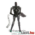 Terminator figura - T-700 Endoskeleton szürke megjelenéssel és puskával, csom. nélkül
